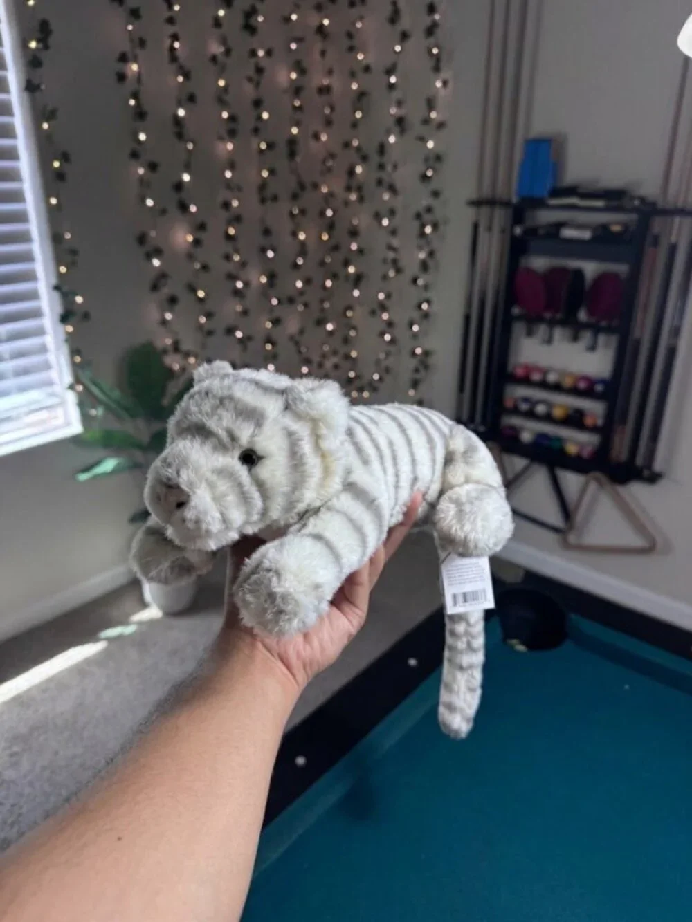 Jellycat Sacha Snow Tiger - BNWT